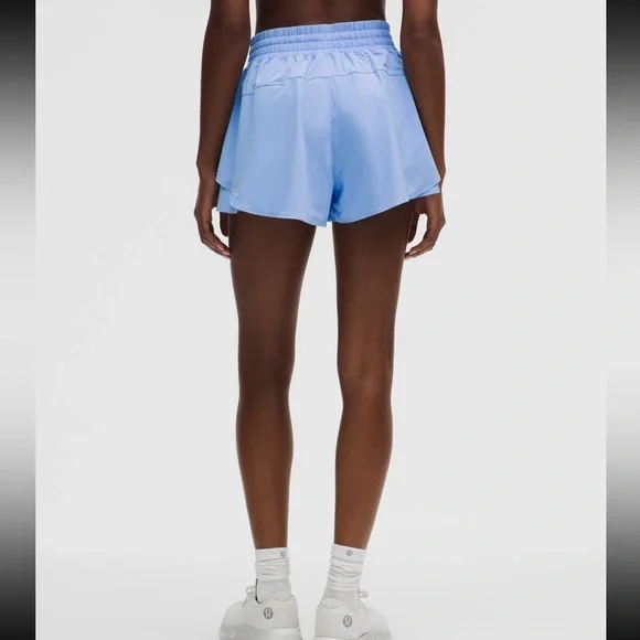 Serene Blue Lululemon Shake It Out High Rise Shorts 2.5” NWT Athletic Shorts - Picture 1 of 10